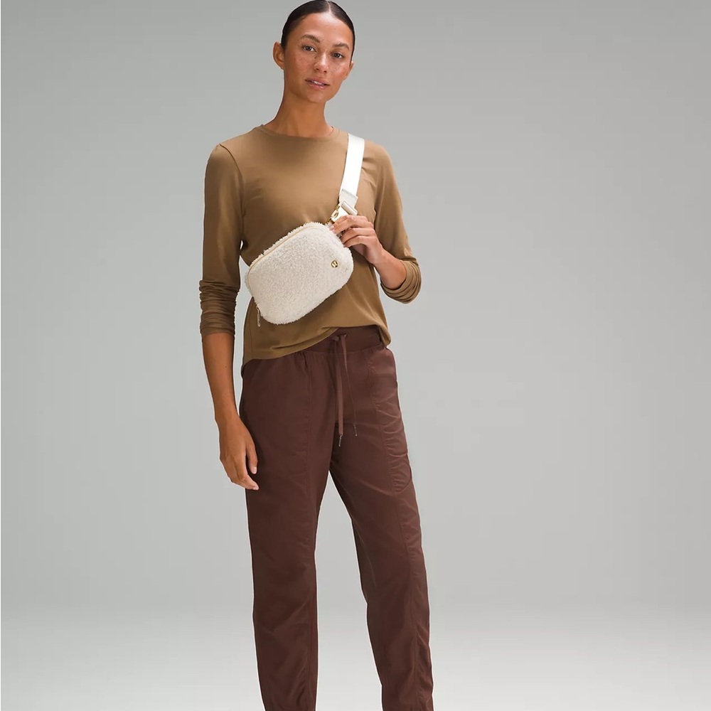lululemon Cream Sherpa Crossbody Belt Bag